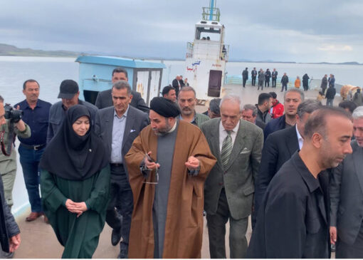 بازدید رئیس سازمان حفاظت محیط زیست از دریاچه ارومیه