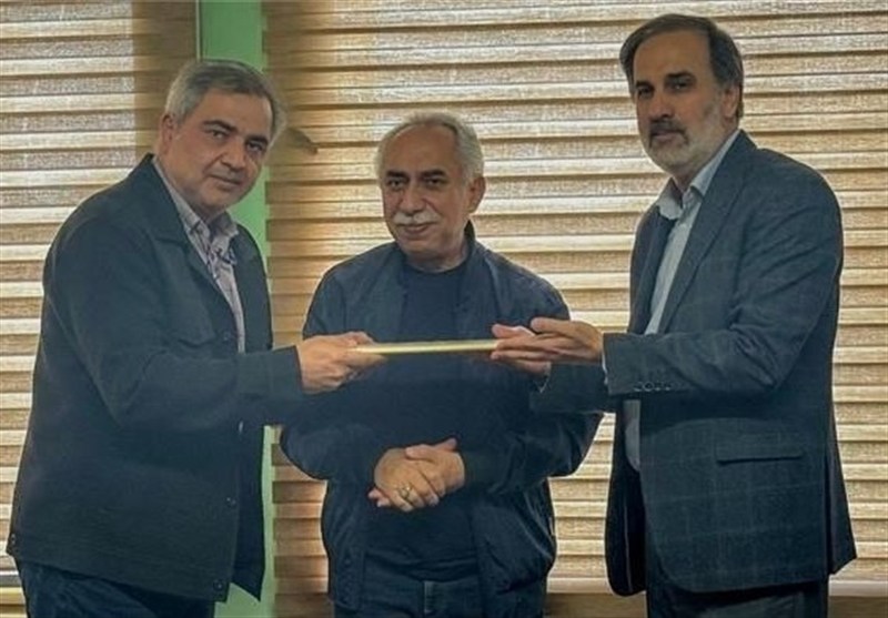 بازگشت دوباره اتابک نادری به مدیریت تئاتر/ زنگ تفریح تمام شد!