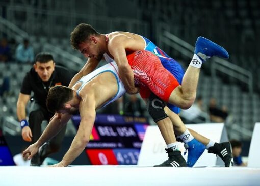 بخشی از مطالبات کشتی‌گیران خیبر خرم‌آباد پرداخت شد