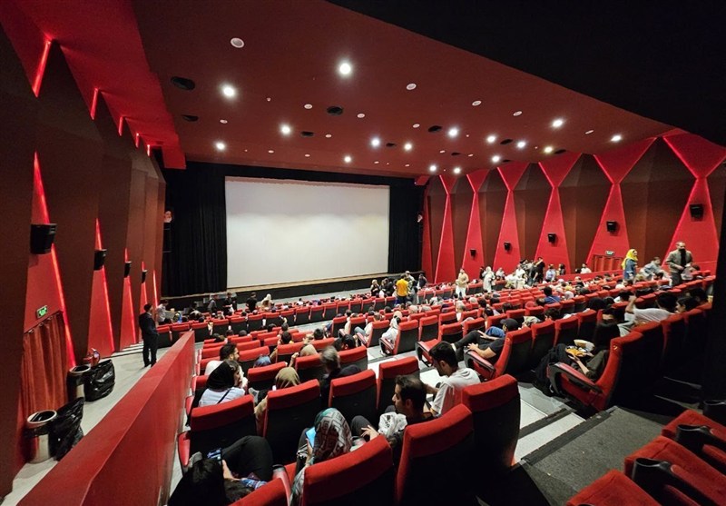 بیش از 5 و نیم میلیارد فروش سینما در جنگ با تاب‌آوری و شجاعت ستودنی