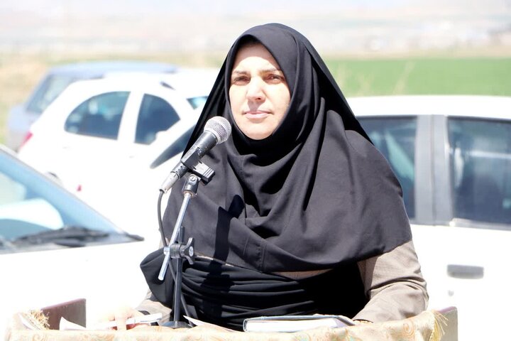 ترویج روشهای نوین کاشت و ارتقای بهرهوری تولید گندم در لرستان ترویج روشهای نوین کاشت و ارتقای بهرهوری تولید گندم در لرستان