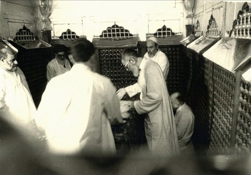 تصاویر کمتر دیده شده از رهبر شهید انقلاب