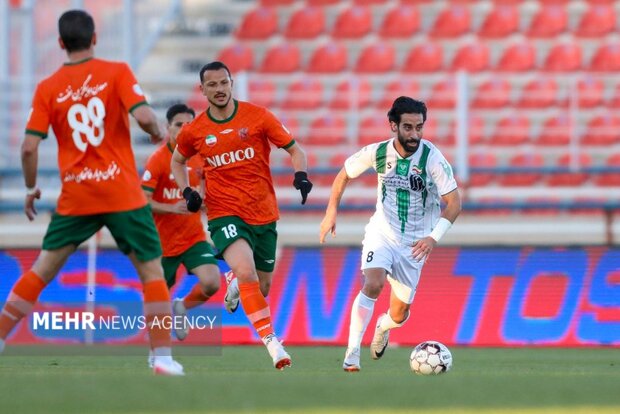 تعویق لیگ برتر فوتبال تصمیم درستی بود/ نقطه ضعف تیم ملی باید برطرف شود