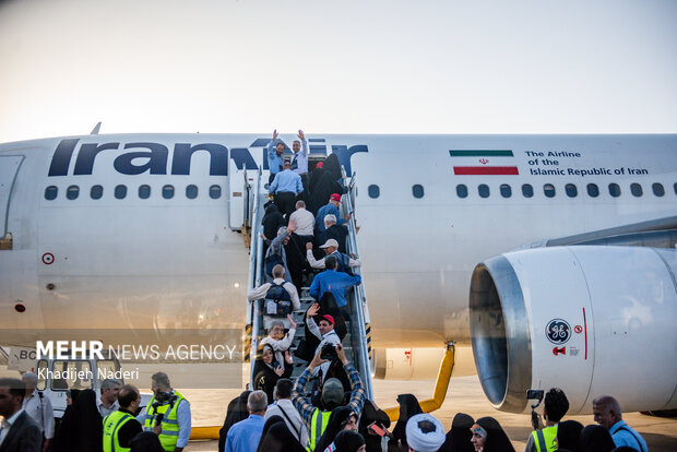 جزئیات حج ۱۴۰۵‌؛ از انصرافی‌ها تا پیش بینی بازگشت زمینی از عراق