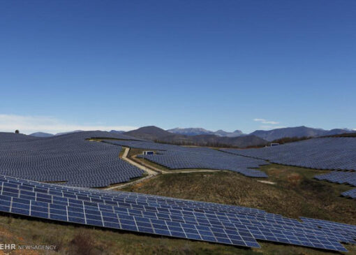 جهش ۲۳۰مگاواتی انرژی پاک در سمنان؛ هدفگذاری ۳۰۰مگاواتی تا تابستان ۱۴۰۵