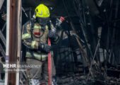 حریق کارخانه تولید چسب در چهارباغ کنترل شد