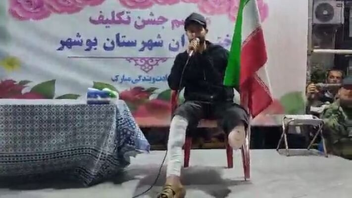 حضور جانباز جنگ رمضان در اجتماع شبانه مردم بوشهر حضور جانباز جنگ رمضان در اجتماع شبانه مردم بوشهر