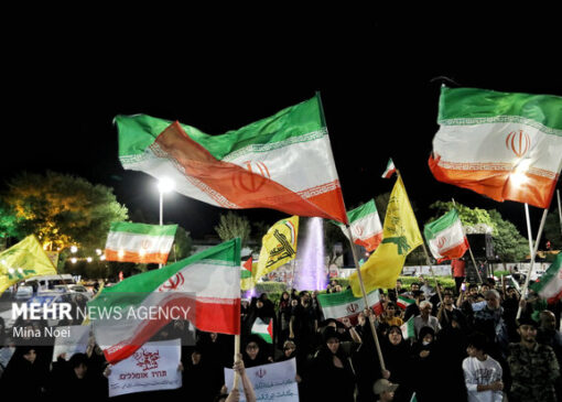 حضور مردم تبریز در چهارراه آبرسان و میدان ساعت