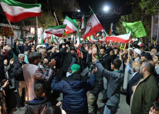 حماسه مردم همدان برای دفاع از وطن با حضور پرشور