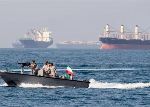 خط و نشان کشیدن خواننده سنتی ایرانی برای شیوخ خلیج فارس