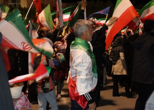 شکوه حضور مردم دیار آفتاب در نماز استغاثه به امام زمان(عج)