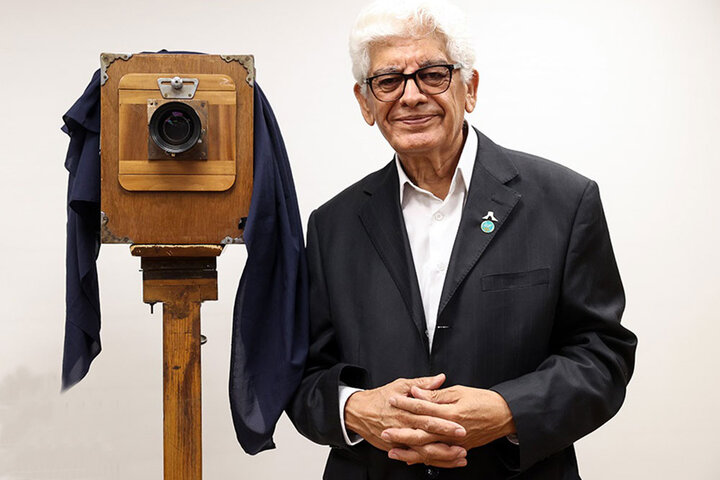 عکاسان رسالت بزرگی در جنگ دارند؛ حاضر نشدم دوربین‌هایم را به مخزن ببرم