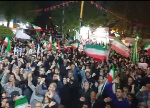 فریاد «هیهات منا الذله» خرم‌آبادی‌ها در سنگر خیابان