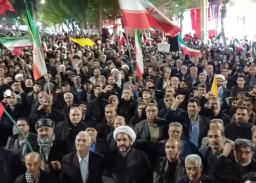 قیام شبانه مردم میاندوآب در حمایت از وطن تداوم دارد
