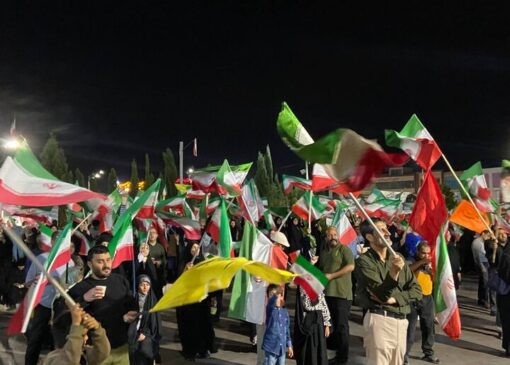 مردم خرمدشت برای پنجاه و پنجمین شب متوالی به خیابان آمدند