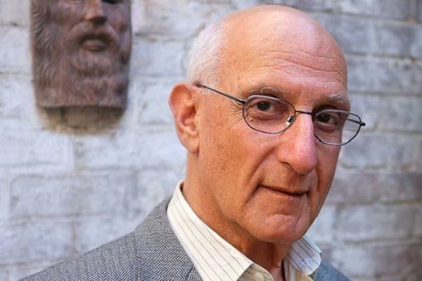 نامزد استرالیایی 2 جایزه بوکر از دنیا رفت