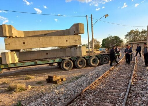 نظارت میدانی مدیرعامل راه‌آهن بر پیشرفت احداث پل بهرام