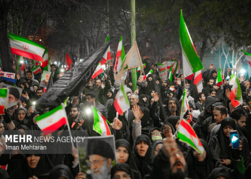 هیهات من الذله، یک یا علی تا قدس