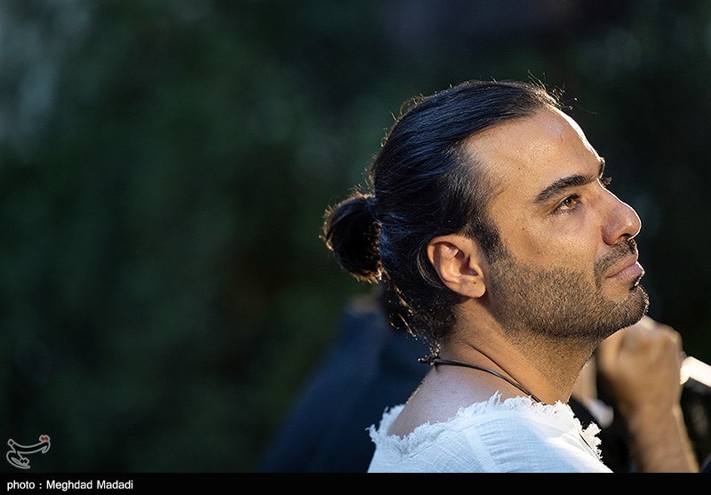 وزیر فرهنگ: سپر دفاعی ایران فقط موشک نیست؛ تار هم می‌تواند سپر باشد