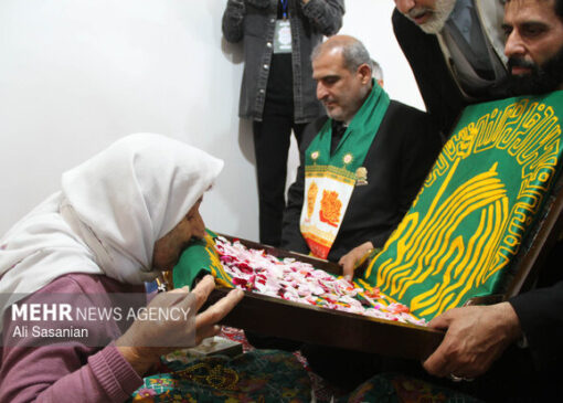 پرچم رضوی میهمان قهرمانان وطن در آستارا