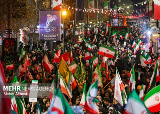 پنجاه و پنجمین شب از شب های حضور در میدان ولایتمداری و دفاع از وطن