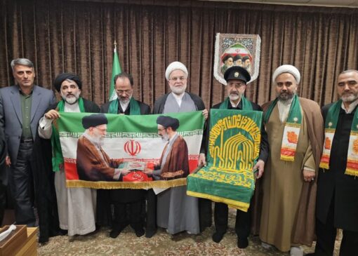 پورذهبی: پرچم امام رضا(ع) مایه تقویت امید و انسجام در جامعه است