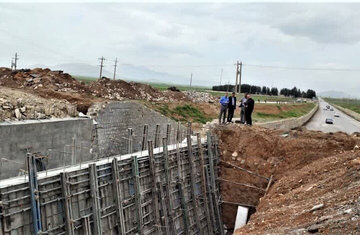 پیشرفت ۶۵ درصدی بازسازی دو پل تخریب‌شده در کرمانشاه