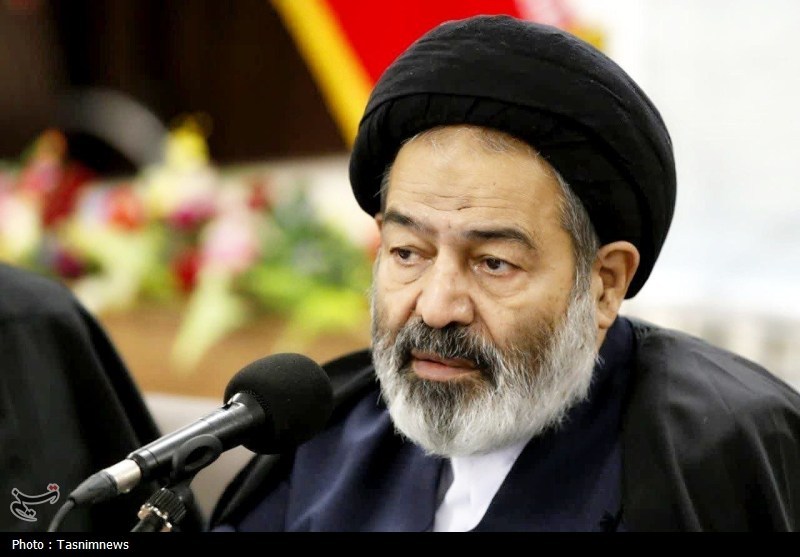 45 سال رفاقت با فیلسوف سیاستمداری که از من قرض می‌گرفت