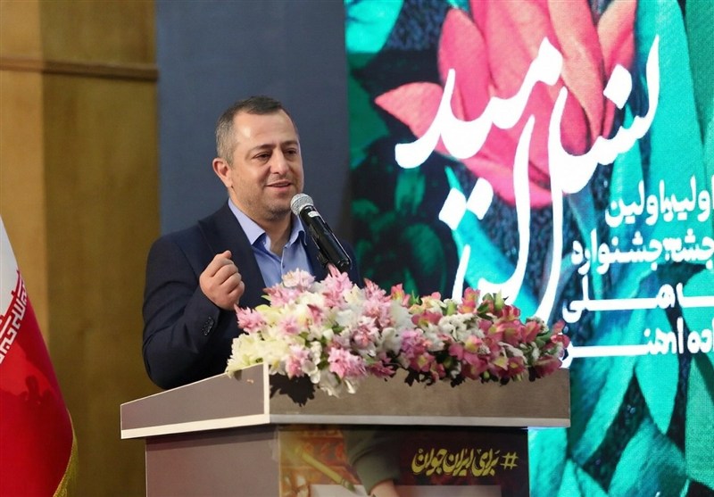 8 هزار هنرمند پای کار افزایش جمعیت آمدند