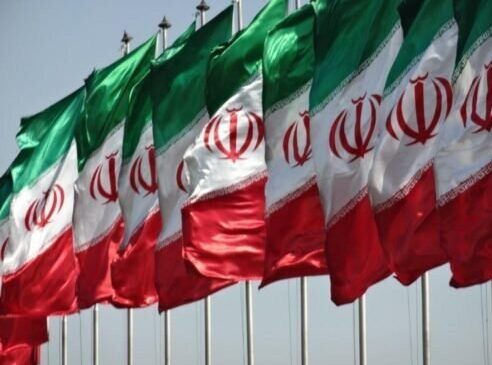 ایران زیستی؛صورت‌بندی هویت ملی  دینی در ادبیات رهبر انقلاب