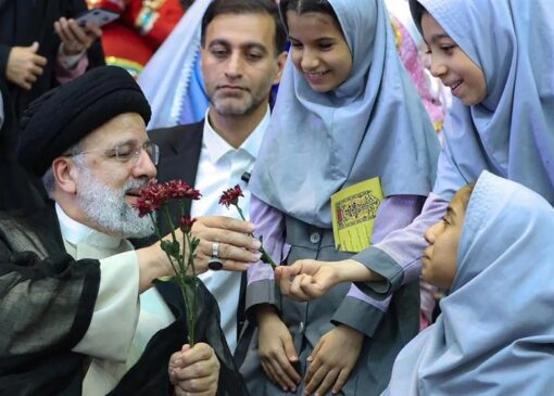 روایت دختران نوجوان برای «شهید جمهور»؛ از دل‌نوشته تا کتابچه
