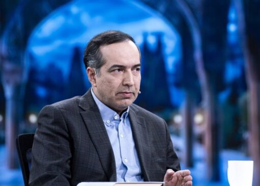 ماجرای عکسِ شهید لاریجانی که فرماندهان با او خداحافظی کردند