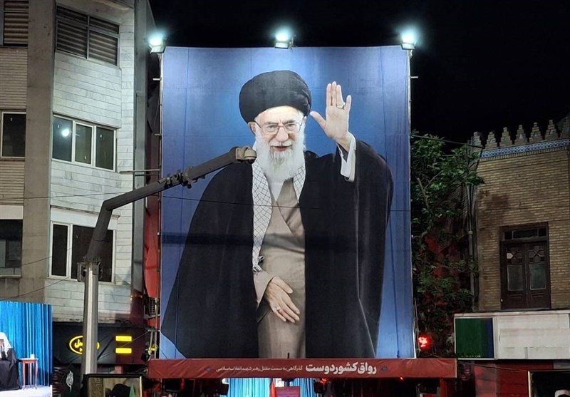 چشممان به پرده آبی خشک شد، دلمان لرزید؛ آقای "کشوردوست" محبوب چشممان به پرده آبی خشک شد، دلمان لرزید؛ آقای "کشوردوست" محبوب