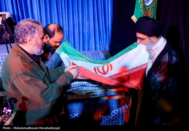 آیت‌الله سید علی خامنه‌ای , کتاب , 