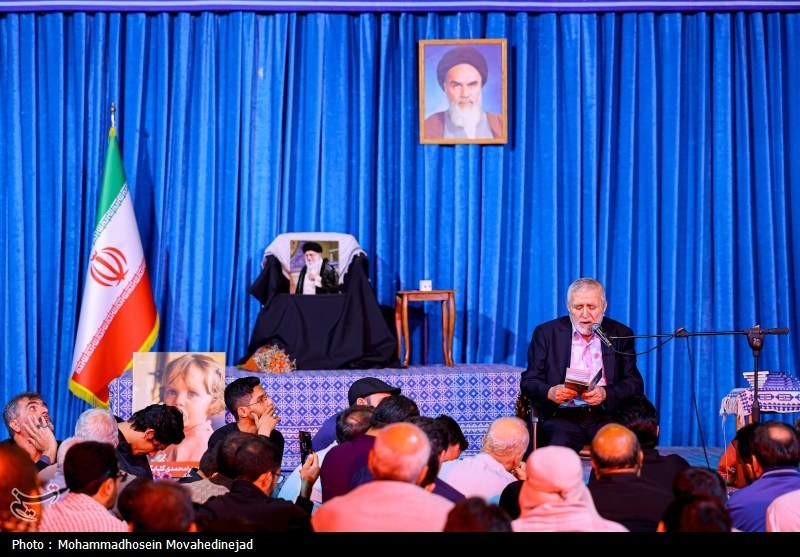 آیت‌الله سید علی خامنه‌ای , کتاب , 