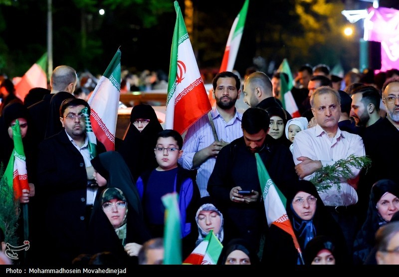 آیت‌الله سید علی خامنه‌ای , کتاب , 