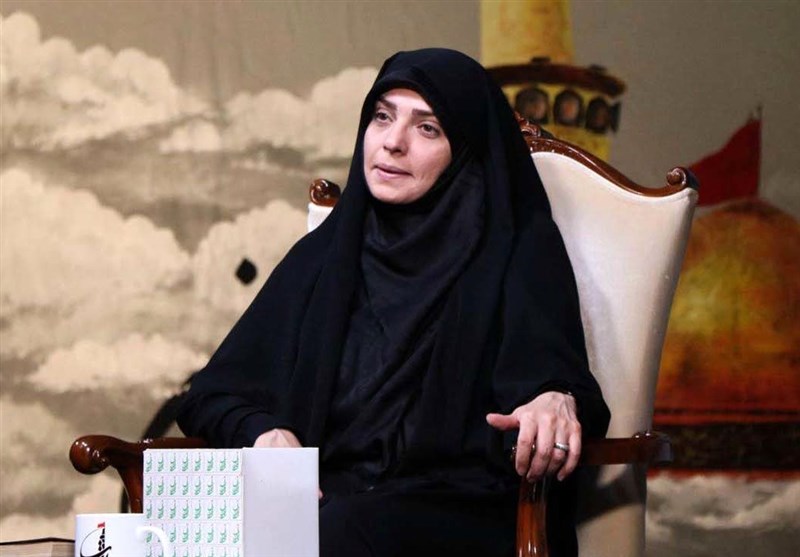 روایت احساسی مجری تلویزیون از داغ رهبر شهید/ روزی نیست بیتابی نکنم روایت احساسی مجری تلویزیون از داغ رهبر شهید/ روزی نیست بیتابی نکنم