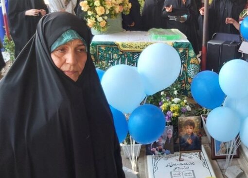 مادر شهید سیدمصطفی ساداتی‌ارمکی: گفتم صبوری می‌کنم به‌شرط رجعت با شما