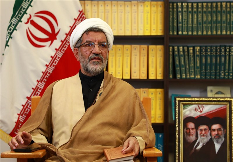 عبور از کباده روشنفکری با توحید سیاسی