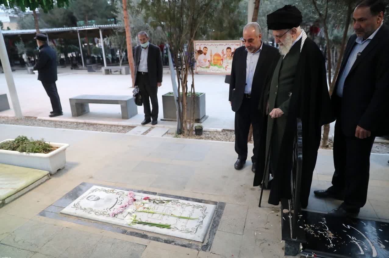 بحث آرمان با جوانهای معترض و دروغهای مسیح علینژاد از سیل لرستان بحث آرمان با جوانهای معترض و دروغهای مسیح علینژاد از سیل لرستان