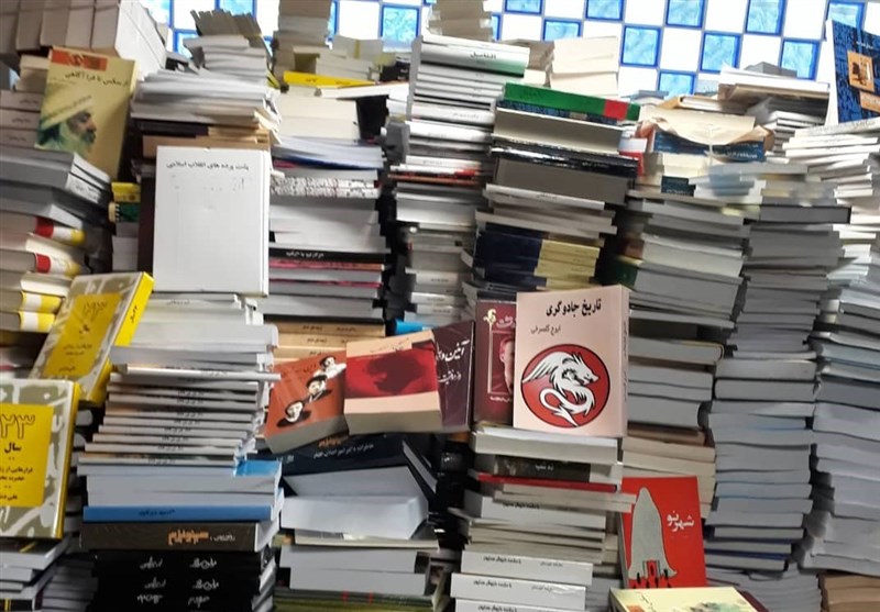تطهیر قاچاق کتاب به بهانه انتقام از ناشر تطهیر قاچاق کتاب به بهانه انتقام از ناشر