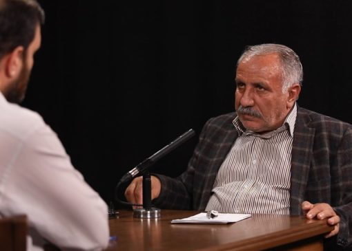 شاعر باید هکر باشد