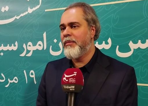 فیلمسازی که برای وطنش فیلم می‌سازد، خارج از فرایند قانونی عمل نمی‌کند