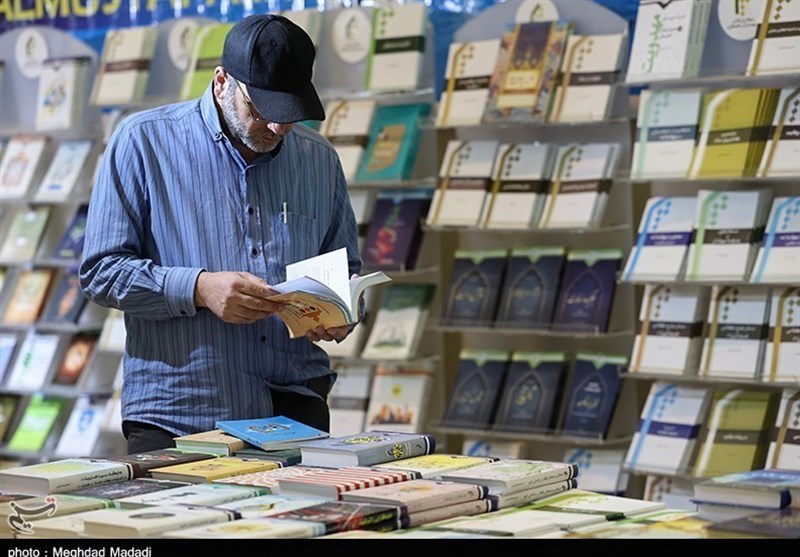 گزارش آماری ـ تحلیلی تسنیم از افزایش 50درصدی قیمت کتاب در بهار 1405