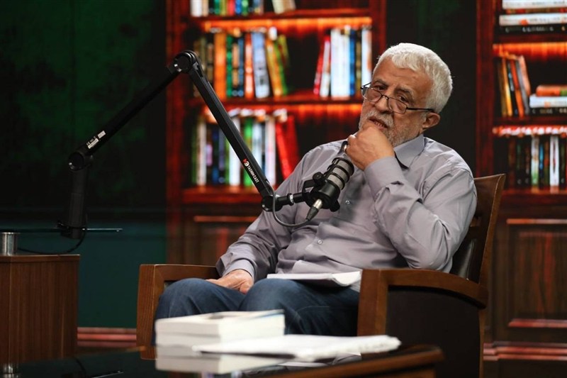 هفته دفاع مقدس , آیت الله سید مجتبی خامنه‌ای , 
