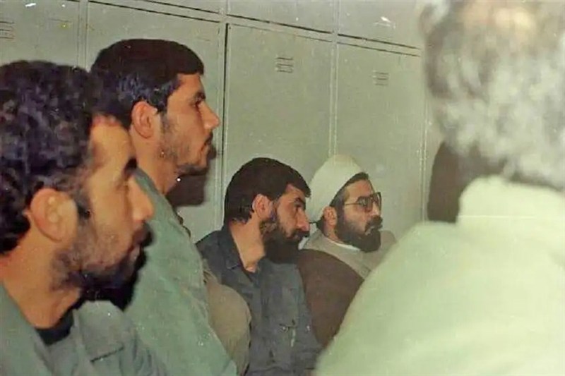 جدال محسن رضایی و حسن روحانی سر شلیک موشک به بغداد! جدال محسن رضایی و حسن روحانی سر شلیک موشک به بغداد!