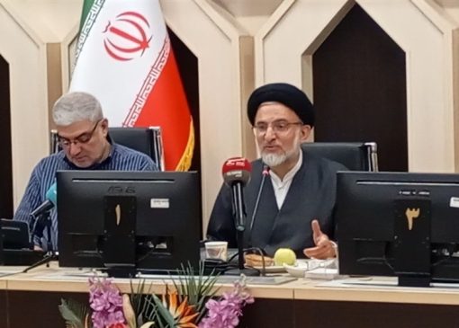 خاموشی: برخی مغلطه می‌کنند که جای مقاومت رای بگیریم و تفاهم کنیم!