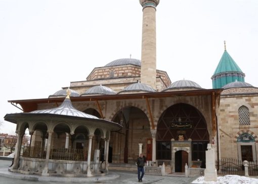 مثنوی؛ قرآن پارسی یا کتاب ممنوعه؟/شاعری که مصداق «الّا الذین آمنوا» شد