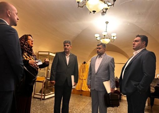 مذاکره برای ارکستر، بدون حضور اهالی ارکستر!