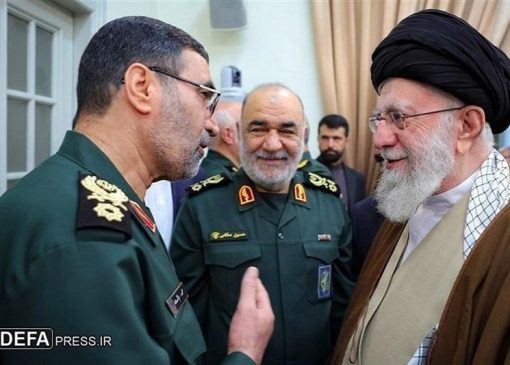چرا شهید باقری نشان فتح را به لباسش نصب نمی‌کرد؟